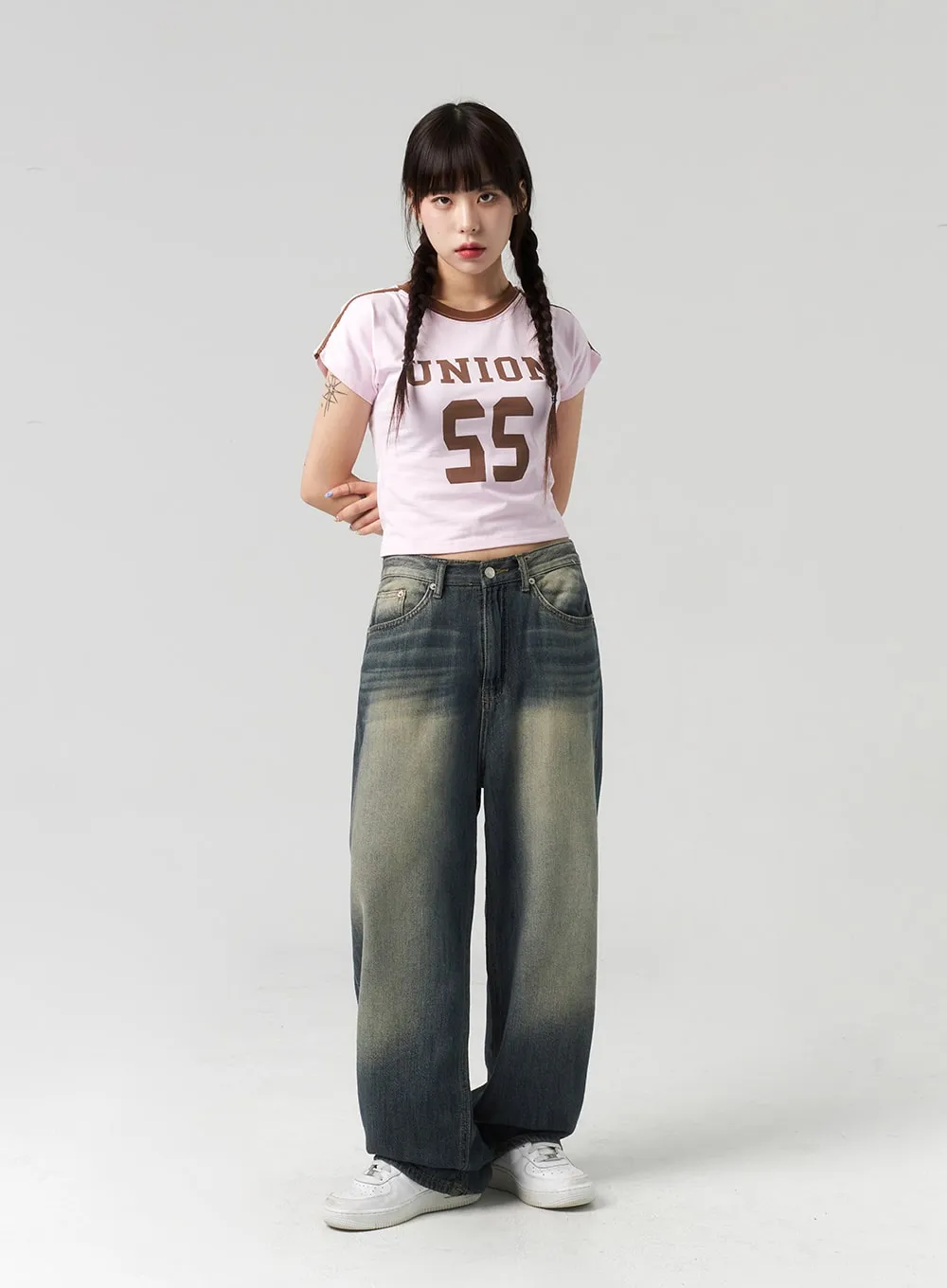 Baggy Dark-Wash Jeans CL314