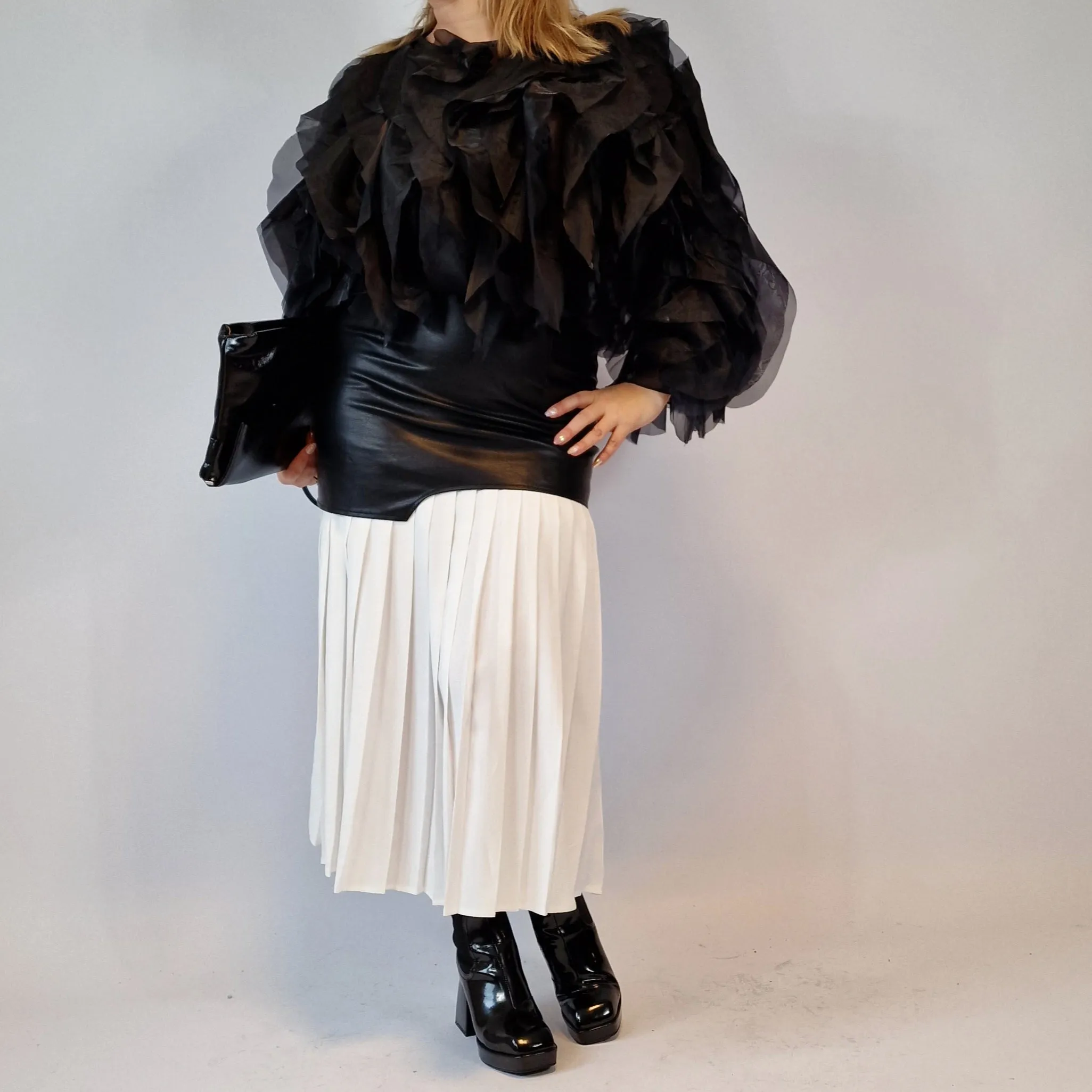 Chic Fluffy Black Blouse