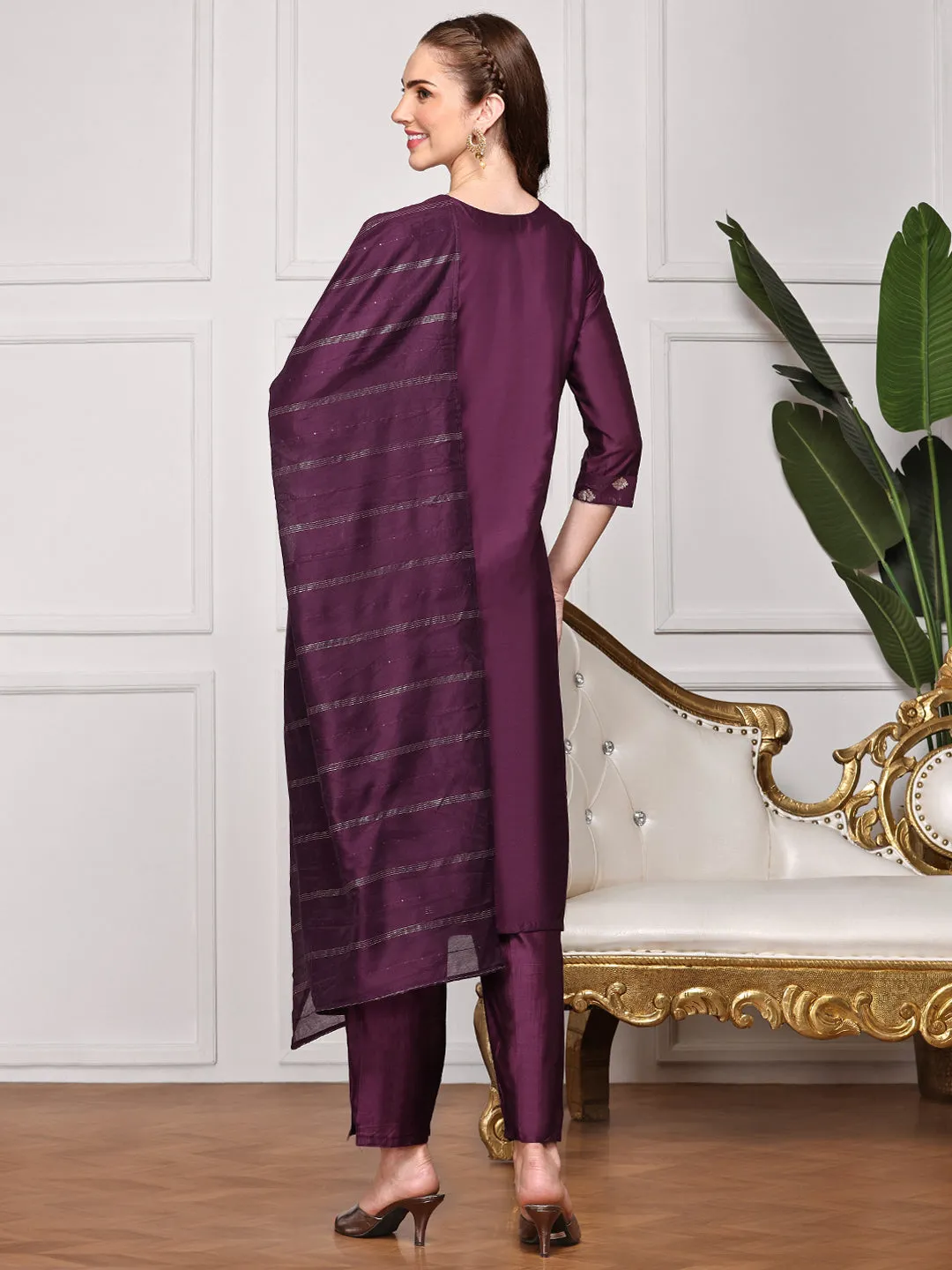 Ethnic Motifs Embroidered Sequinned Straight Kurta With Trousers & Dupatta