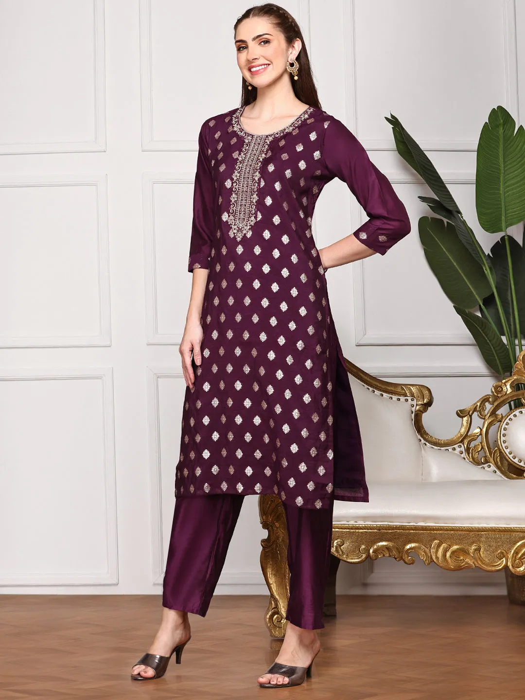 Ethnic Motifs Embroidered Sequinned Straight Kurta With Trousers & Dupatta