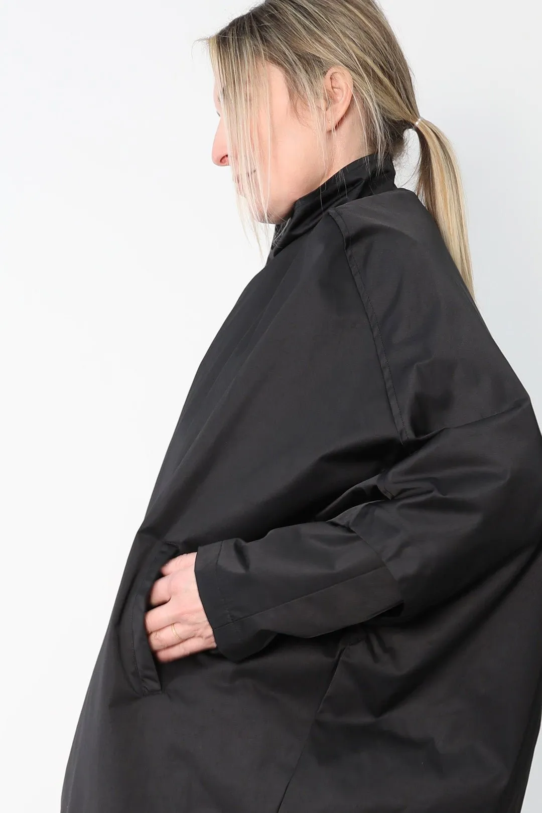 GUILIA OVERSIZE RAIN COAT