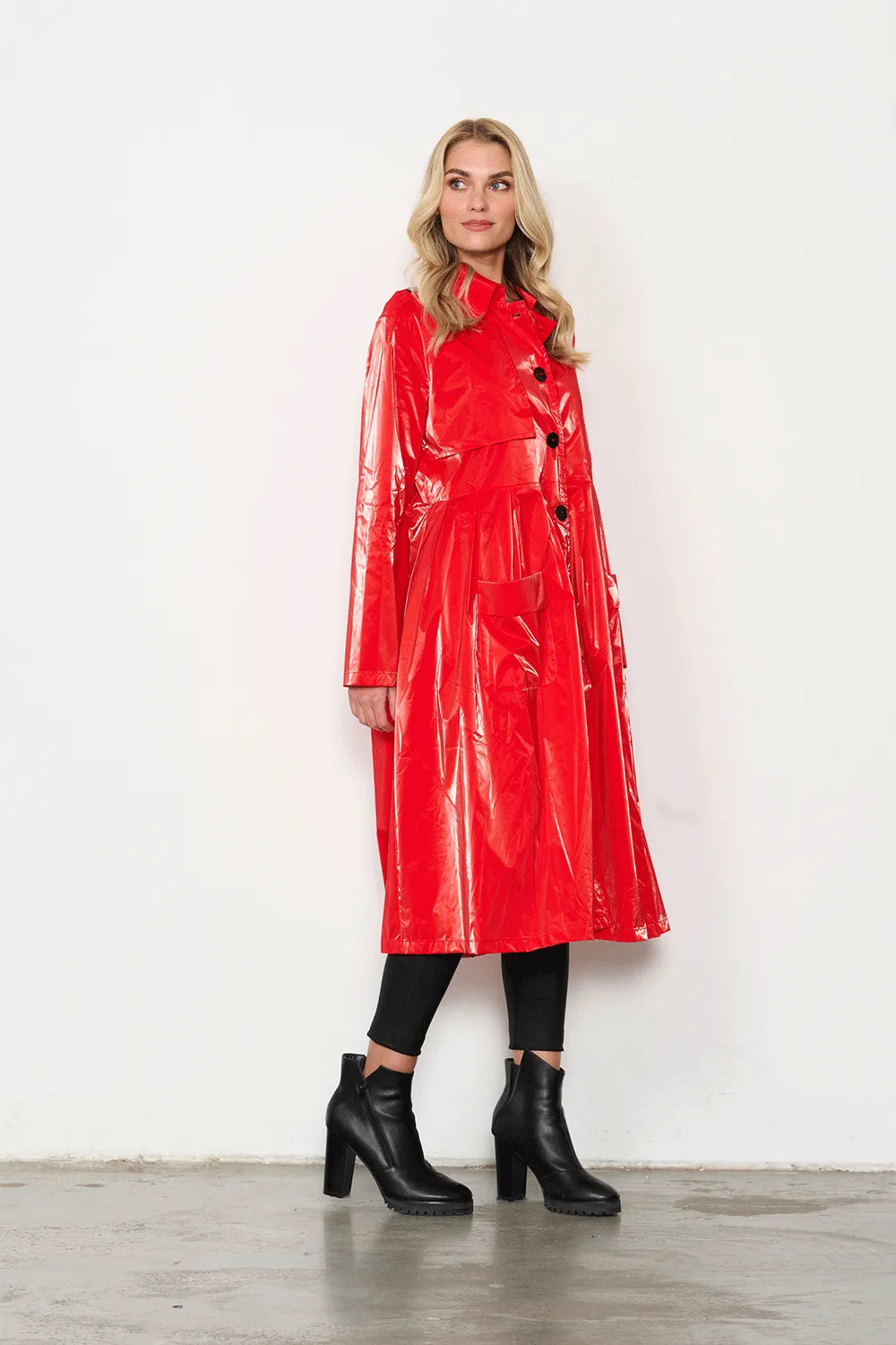 Holmes and Fallon - HF2415 Glamour Raincoat