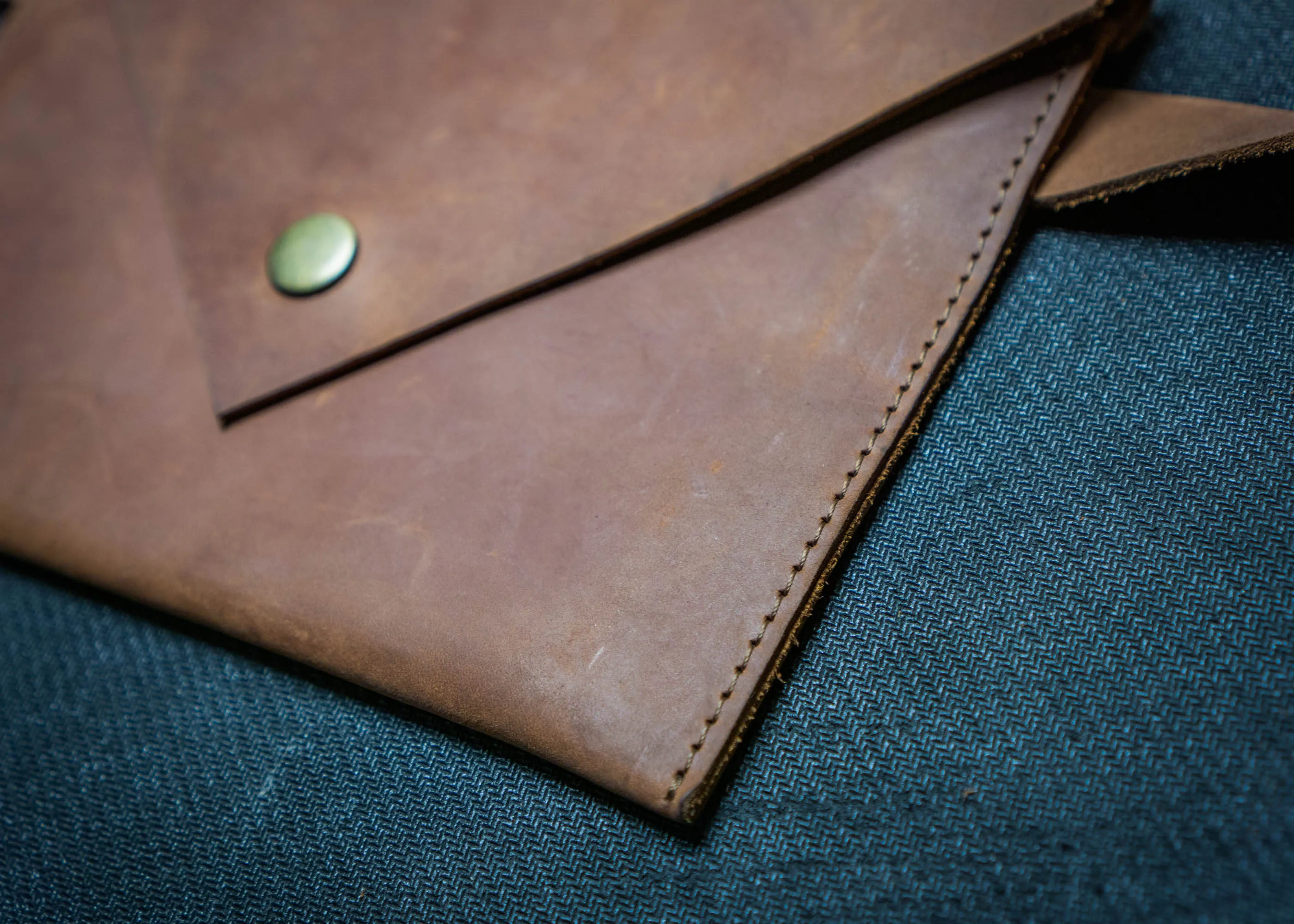 Minimalist Envelope Bag | Crossbody bag brown leather, Handcrafted