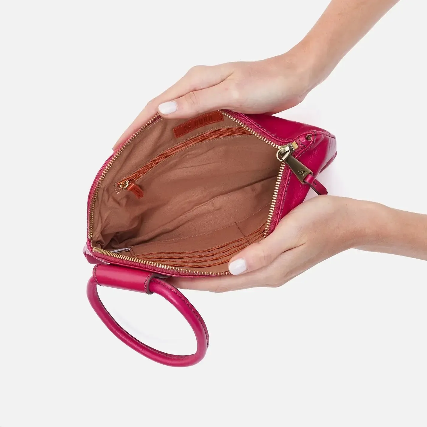 Sable Wristlet - Fuchsia